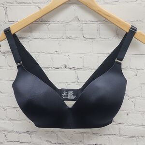 Soma Vanishing Back Wire-free 38 DD Black Bra NWOT
